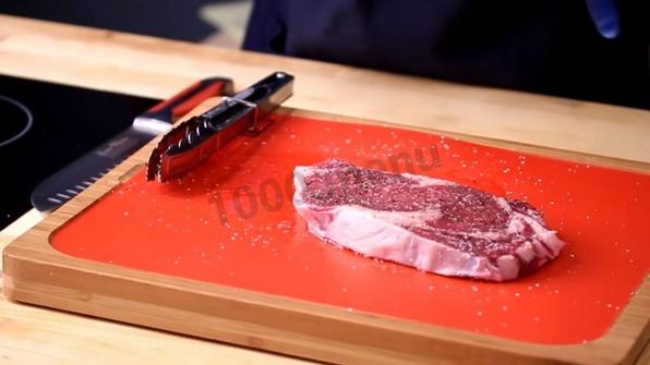 стейк рибай на сковороде