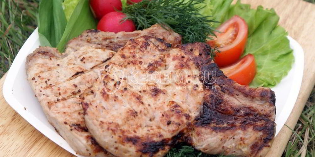 Рецепт стейков из свинины на гриле