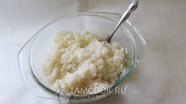 тефтели мясные в сметанно-томатном соусе