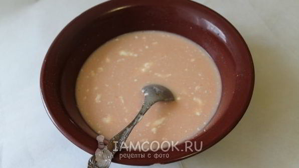 тефтели мясные в сметанно-томатном соусе