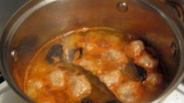 тефтели с черносливом