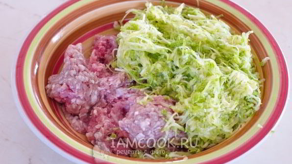 тефтели с кабачками