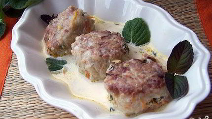 Тефтели в сметане