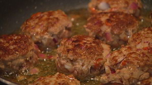 тефтельки из ягнятины с инжиром и луком-шалотом