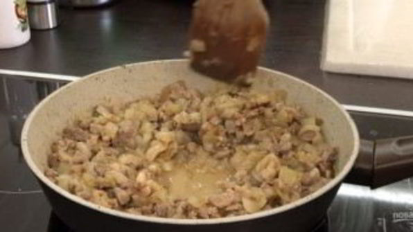 вареники с капустой на пару с зажаркой