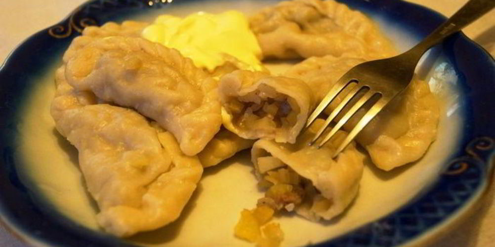 Рецепт вареников с рубленой картошкой и прослойкой