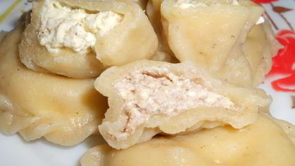 Вареники с творожно-ореховой начинкой