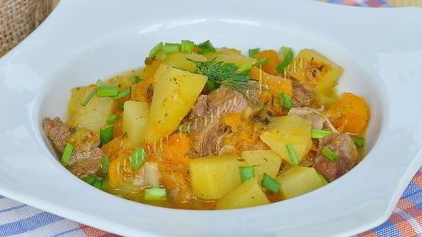 домашнее жаркое на пиве с тыквой в мультиварке