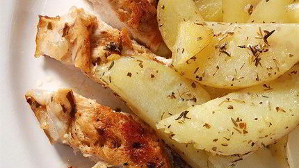 Жаркое из кролика с красным вином