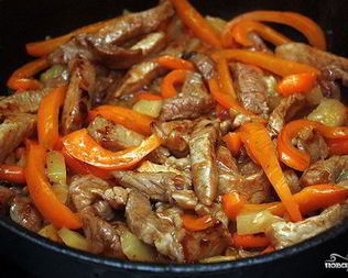 Жаркое с болгарским перцем