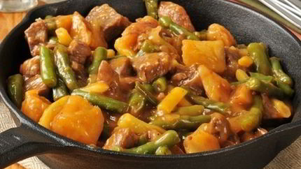 Жаркое с говядиной и зеленой фасолью