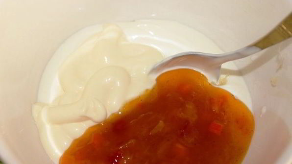 жаркое с семгой и беконом в горшочке