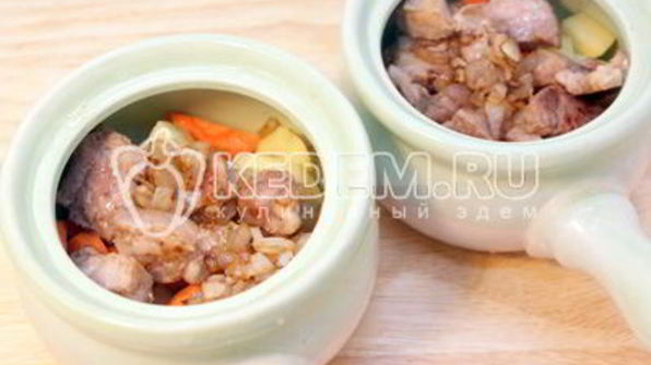 жаркое в горшочках