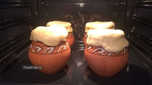 жаркое в горшочке