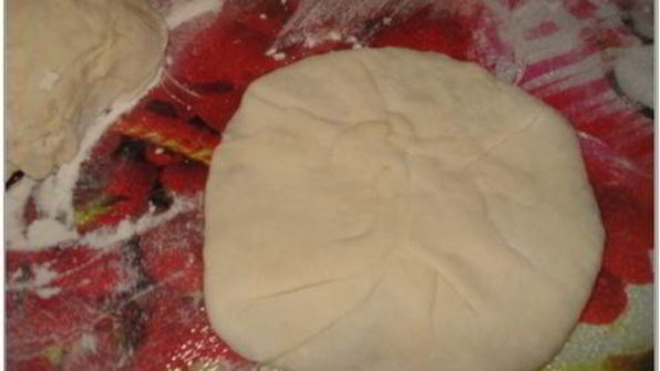 картофельные зразы и лепешки с одной начинкой