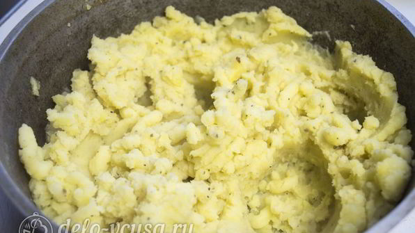 картофельные зразы с грибами и сыром