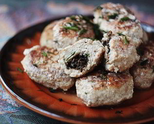 Куриные зразы с грибами