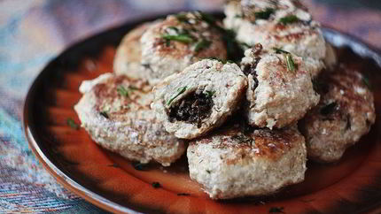 Куриные зразы с грибами