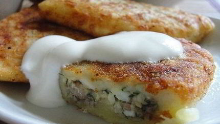 Зразы из картофеля с луком и яйцом