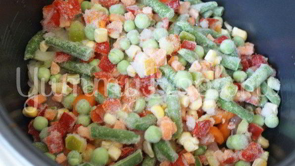 чечевичная каша с мясом и овощами в мультиварке