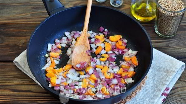 гречка с грибами в горшочке в духовке