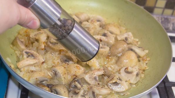 гречка с грибами в горшочке