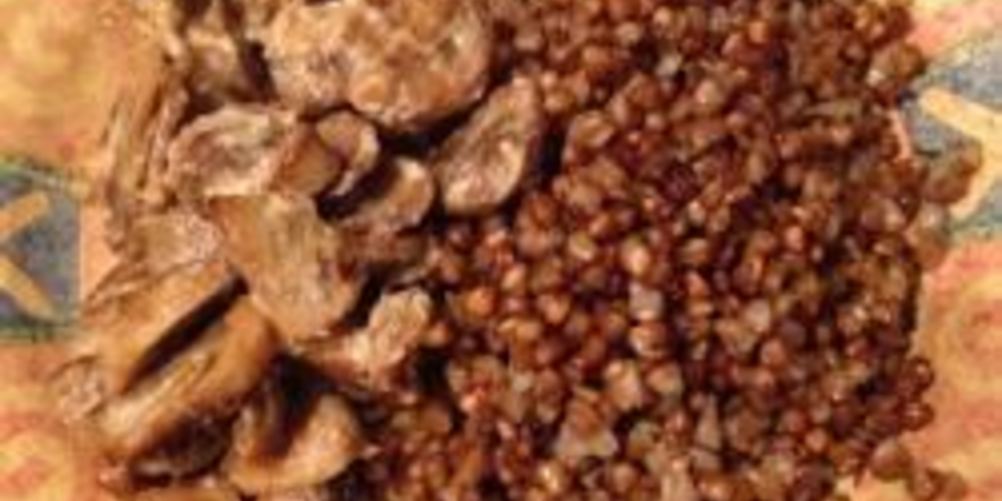 Рецепт гречки с грибной подливой