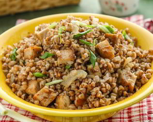 Гречневая каша со свининой