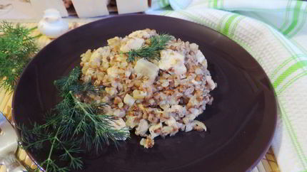 Сливочная гречка с грибами и курицей