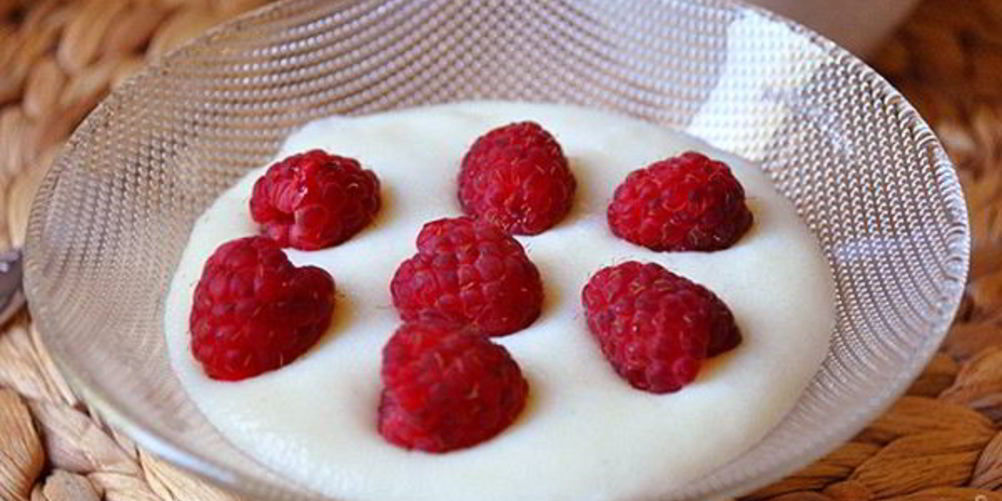 Рецепт манной каши на молоке