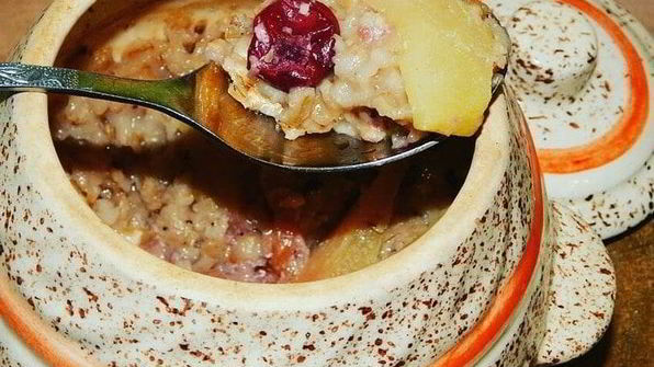 овсяная каша с орехами и яблоками в духовке