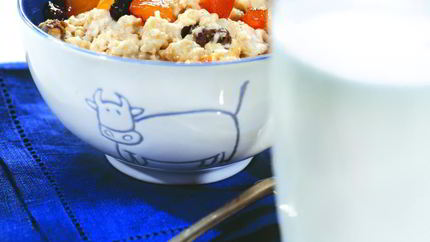 Овсяная каша с сухофруктами