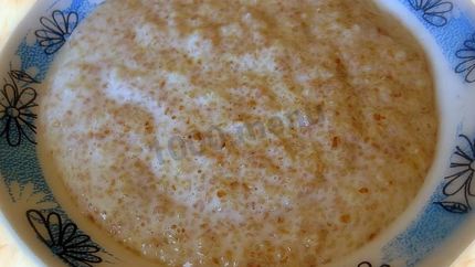 Пшеничная каша на воде со сливочным маслом в мультиварке