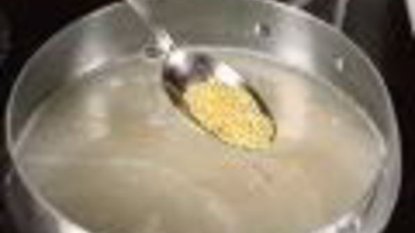 сборная каша в горшочке