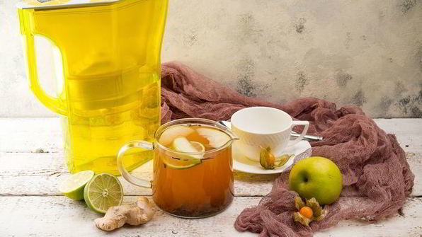 имбирный чай с яблоком и лаймом