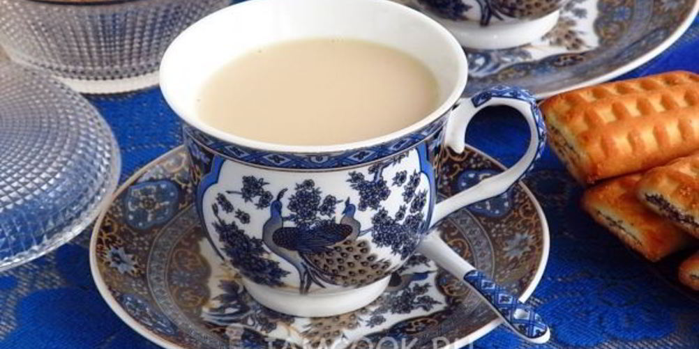 Рецепт индийского имбирного чая масала с молоком и кардамоном