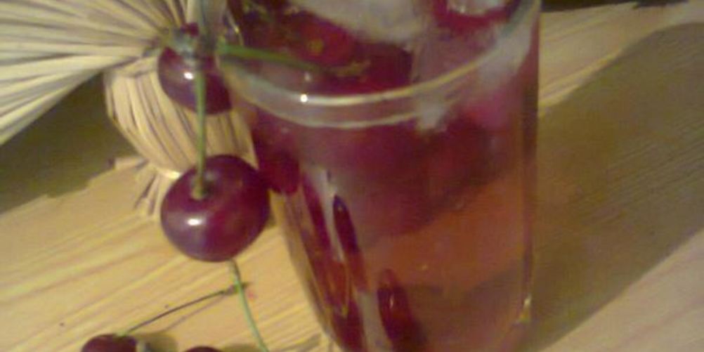 Рецепт холодного чая с вишней