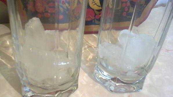 холодный чай с вишней