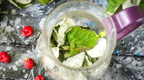 малиновый чай