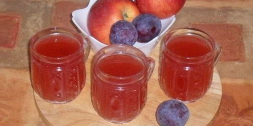 Рецепт кисель с яблоками, сливами и брусникой