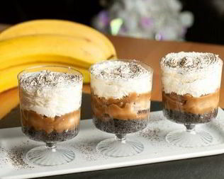 Банановый трайфл с черным кофе