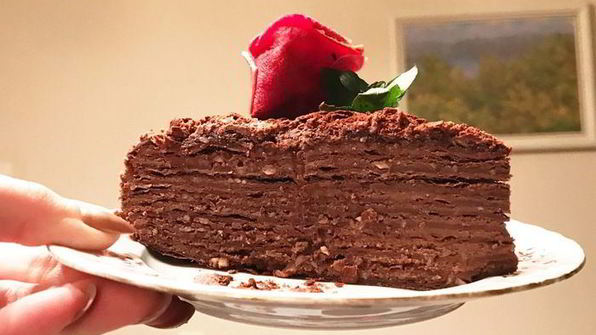 наполеон с горьким шоколадом, кофе и миндальной пастой