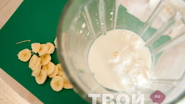 коктейль с бананом