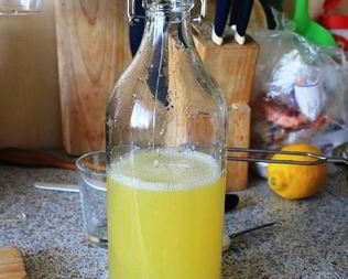 Ананасовый ликер