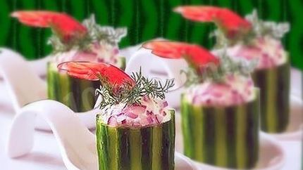 Огуречный коктейль с креветками