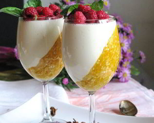 Панна котта с тыквенно-злаковым коктейлем