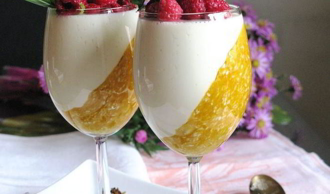 Панна котта с тыквенно-злаковым коктейлем