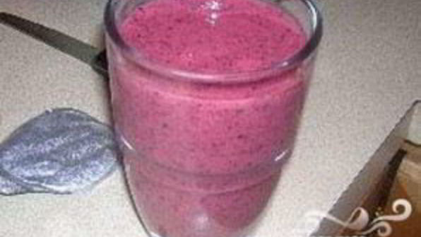 полезный фруктовый витаминный напиток