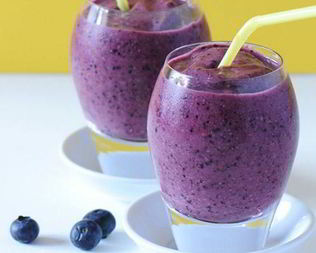 Чернично-грушевый смузи