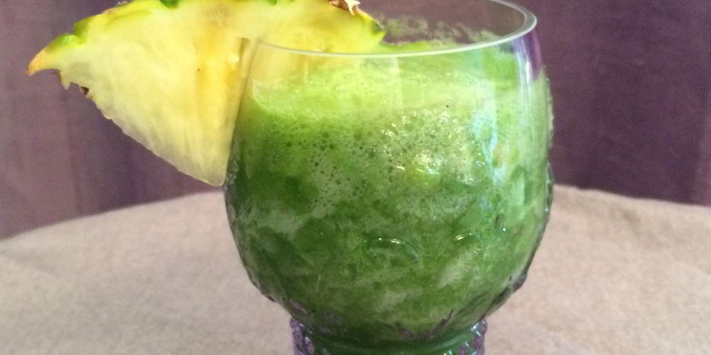 Рецепт смузей из ананаса со щавелем